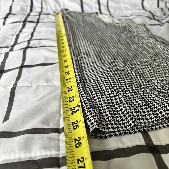 J. Jill Wearever Shirt Black White Houndstooth Tank Sz Medium Petite - Picture 8 of 8